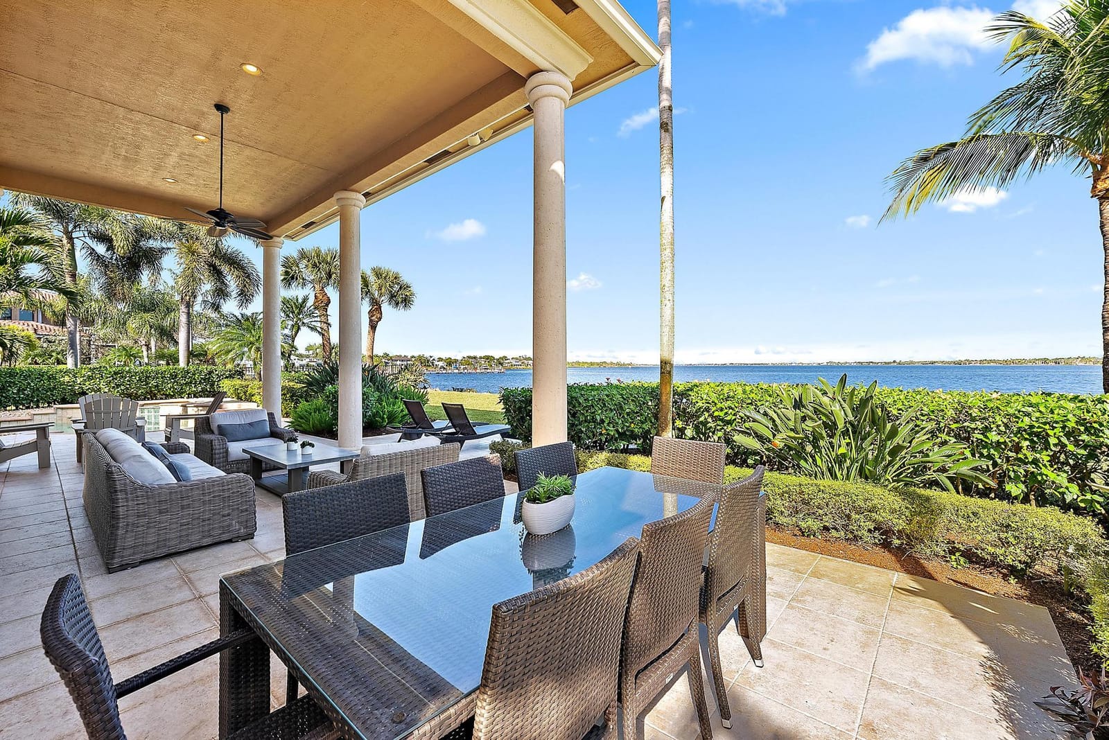 166 SW Palm Cove Drive — photo 4