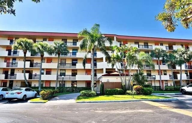 2767 Carambola Circle 203, Coconut Creek, FL 33066