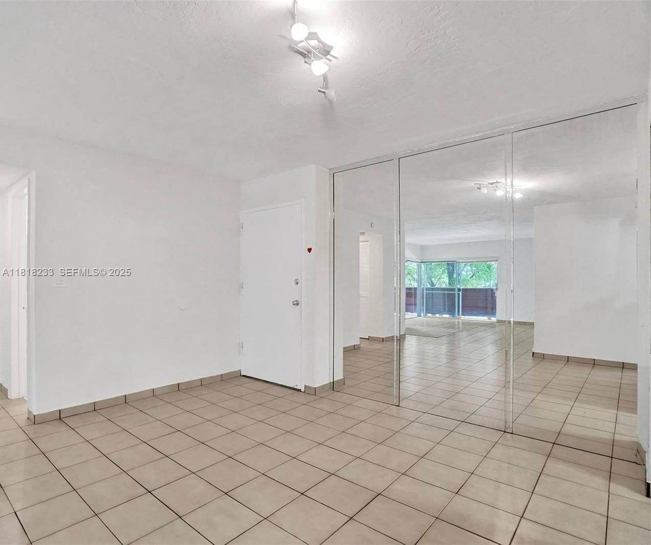 1205 Mariposa Avenue 333, Coral Gables, FL 33146 photo 19
