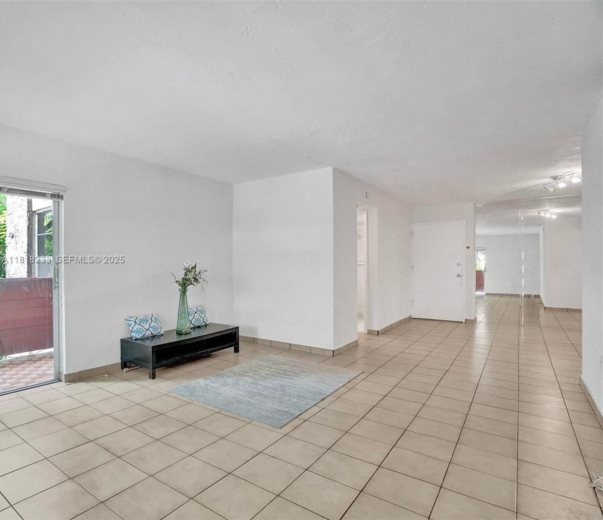 1205 Mariposa Avenue 333, Coral Gables, FL 33146 photo 7