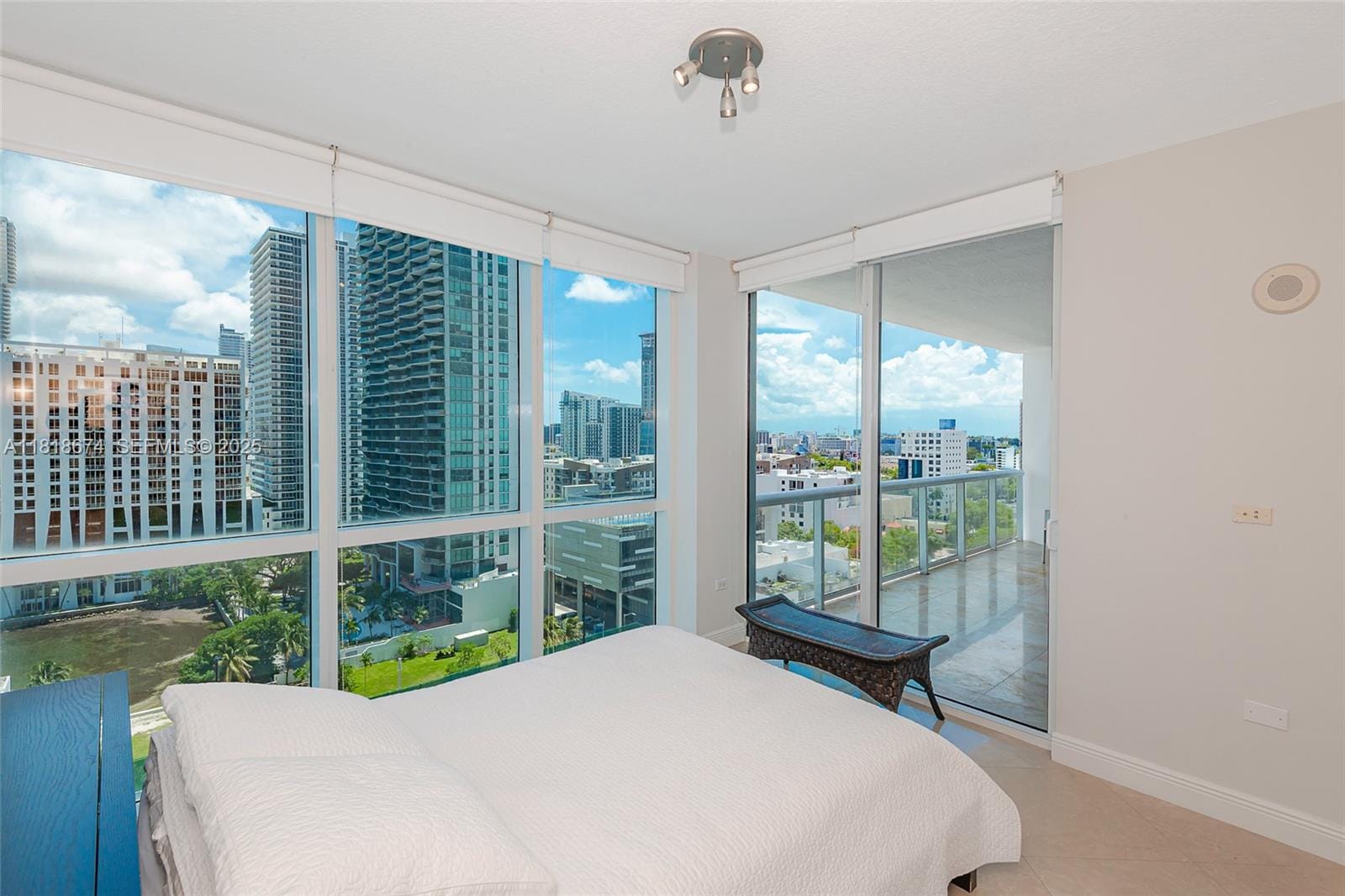 480 NE 30th Street 1505, Miami, FL 33137 photo 18