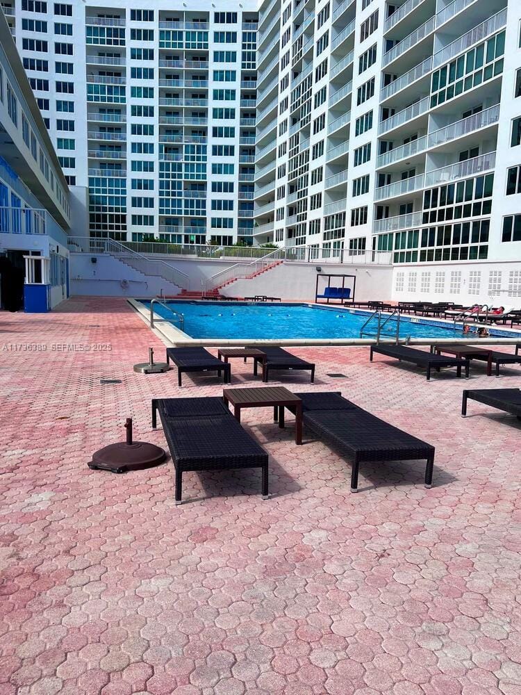5401 Collins Avenue 1412, Miami Beach, FL 33140 photo 22