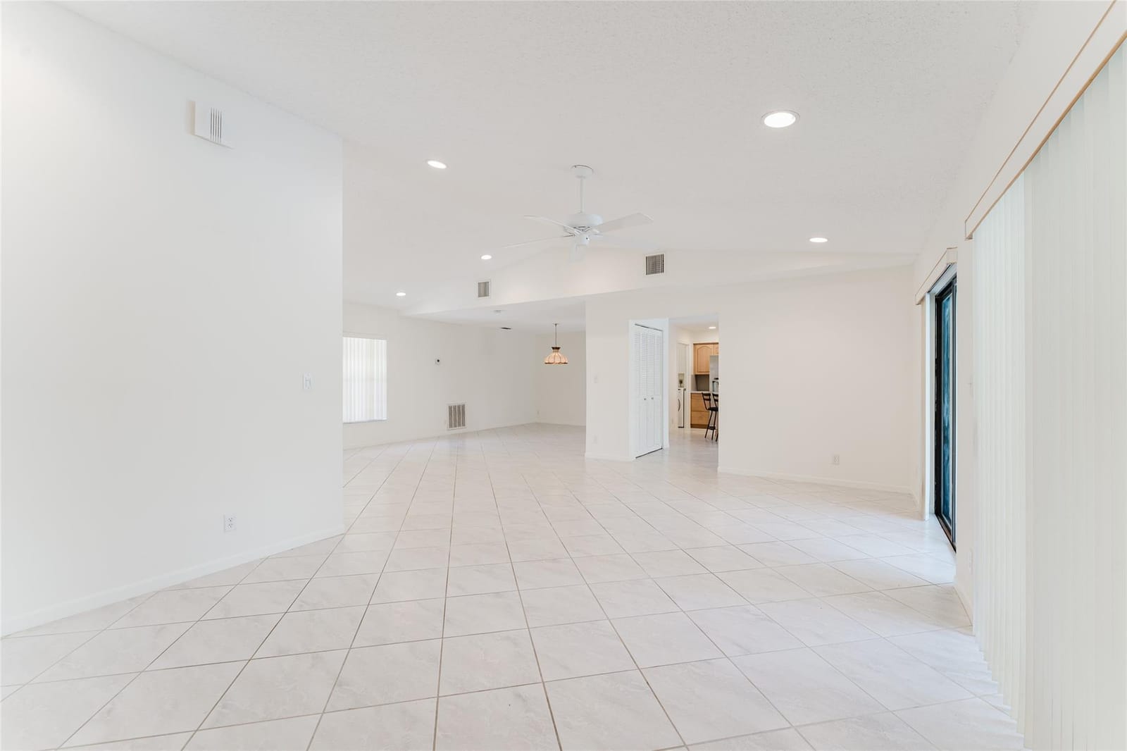 10073 NW 7th Court — photo 10