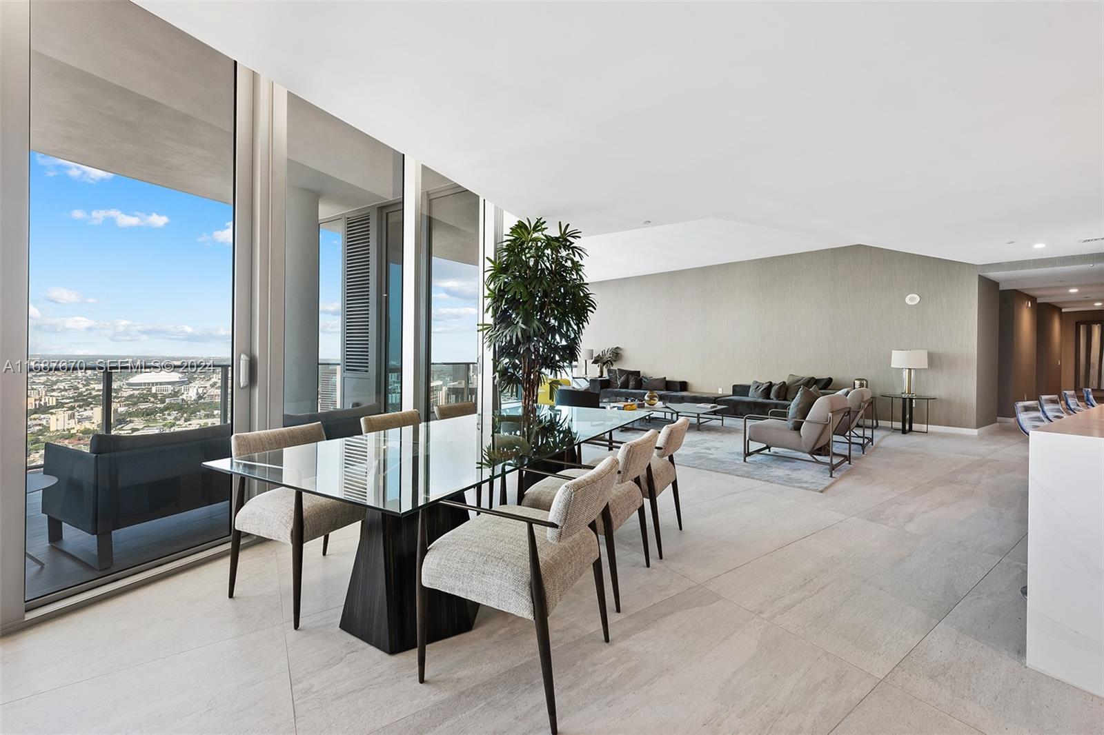 851 NE 1st Avenue PH 5112, Miami, FL 33132 photo 13
