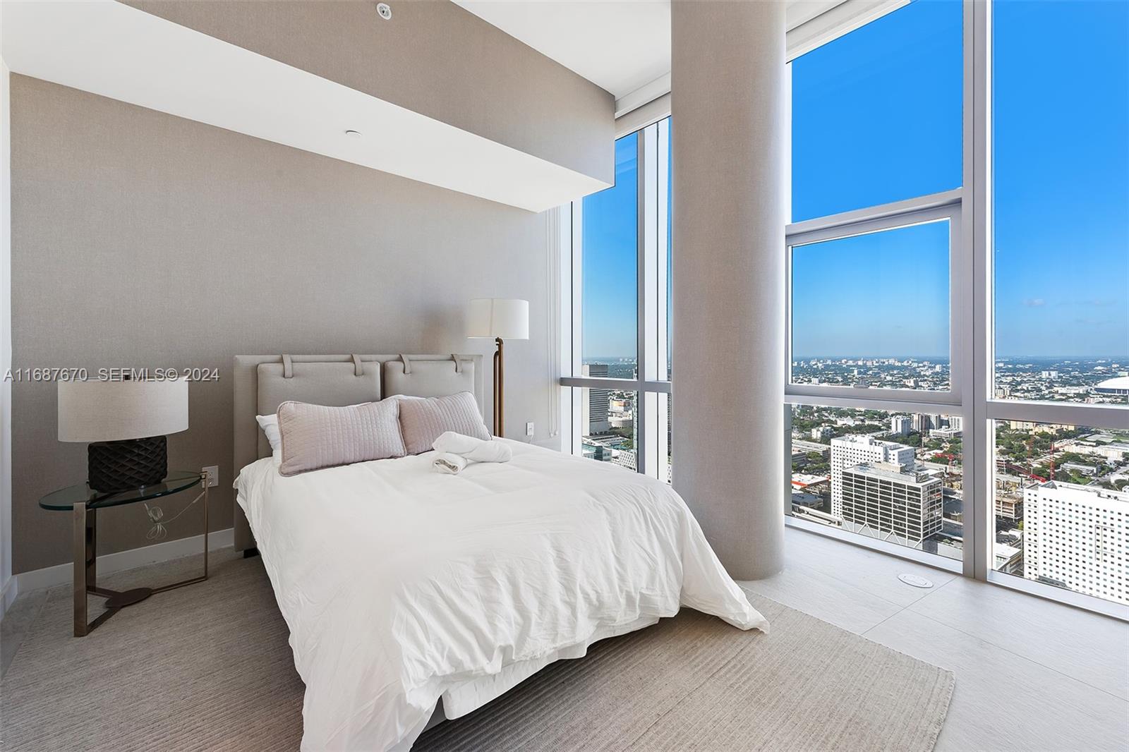 851 NE 1st Avenue PH 5112, Miami, FL 33132 photo 28