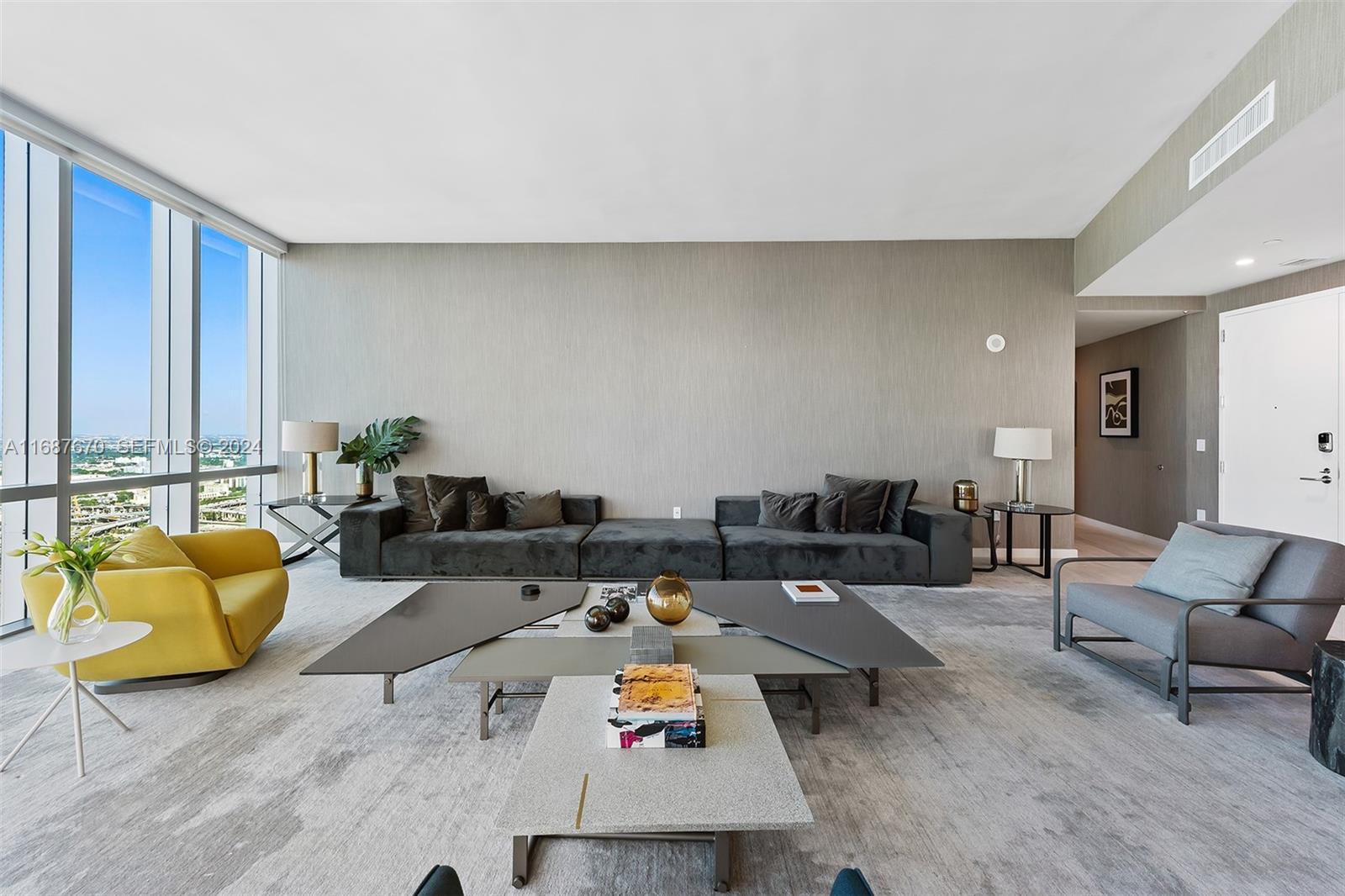 851 NE 1st Avenue PH 5112 — photo 4