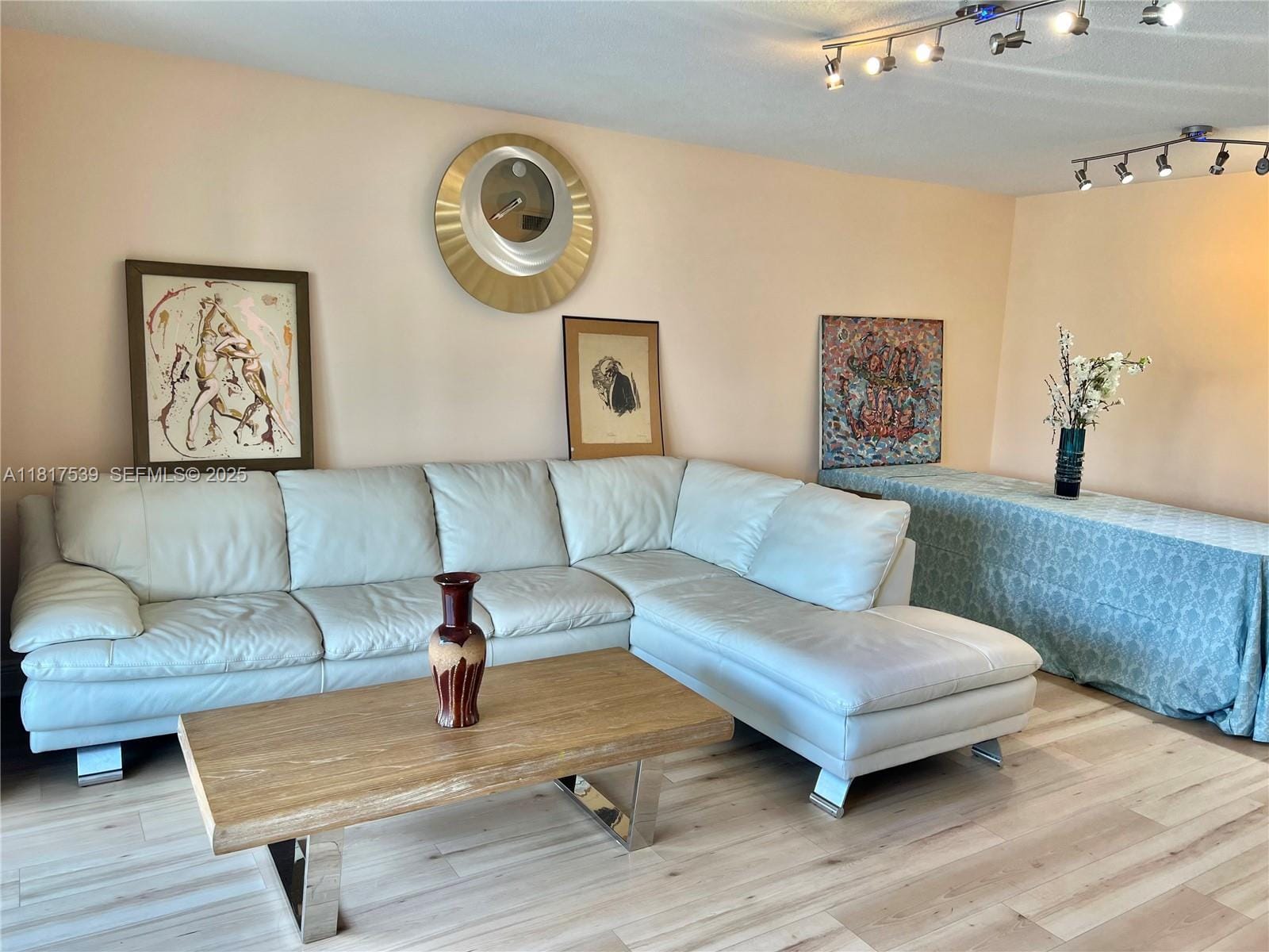 219 NE 14th Avenue 401, Hallandale Beach, FL 33009 photo 6
