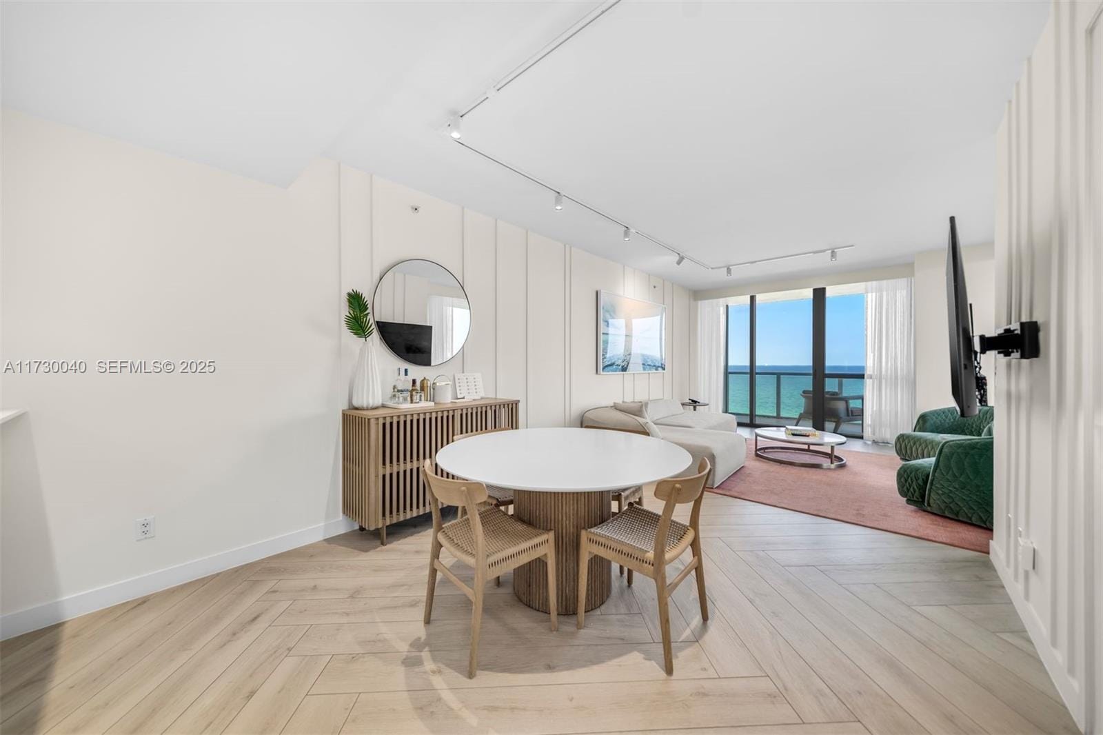 2201 Collins Avenue 1128, Miami Beach, FL 33139 photo 8
