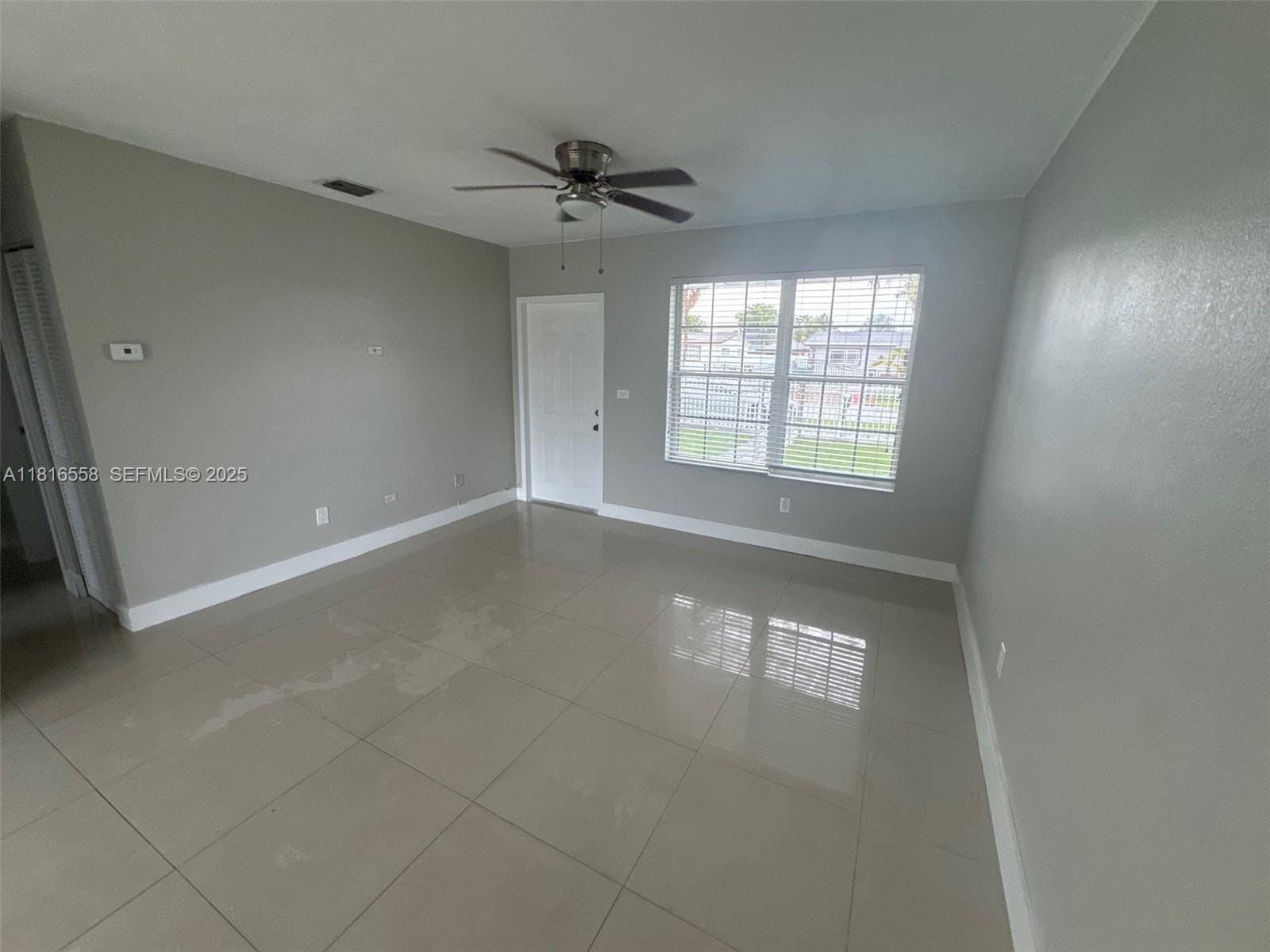 2560 NW 206th Street — photo 3
