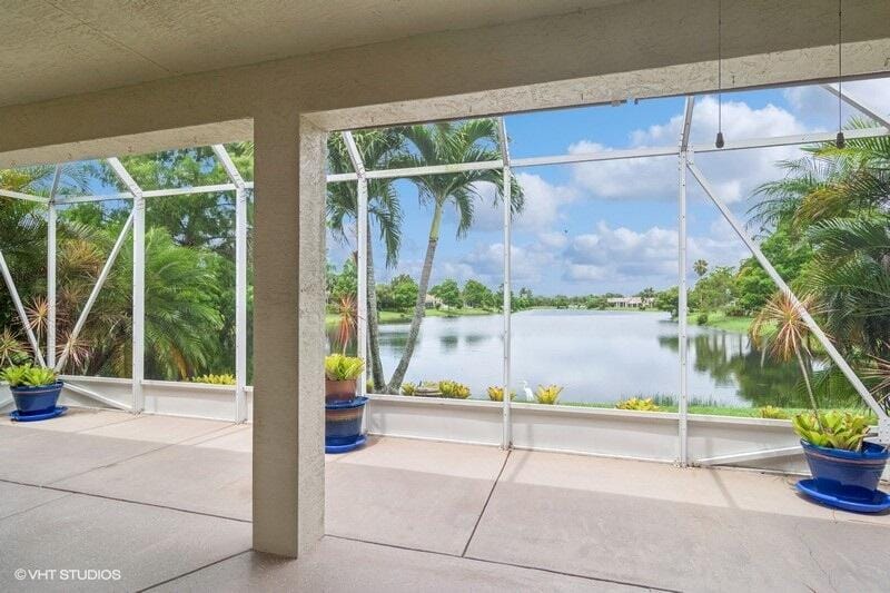 737 SW Rocky Bayou Terrace, Port St. Lucie, FL 34986