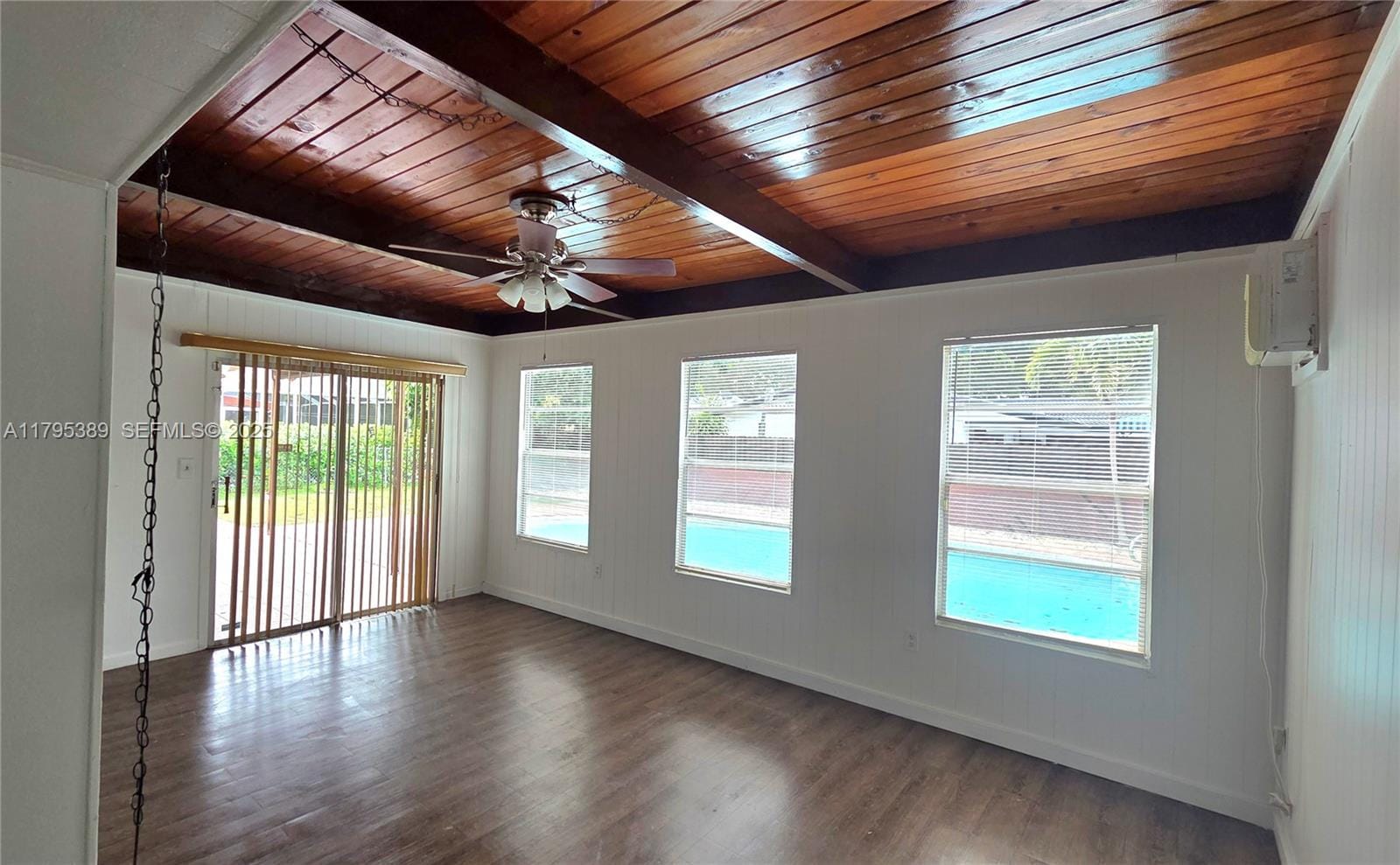 14020 Alamanda Avenue, Miami Lakes, FL 33014 photo 13