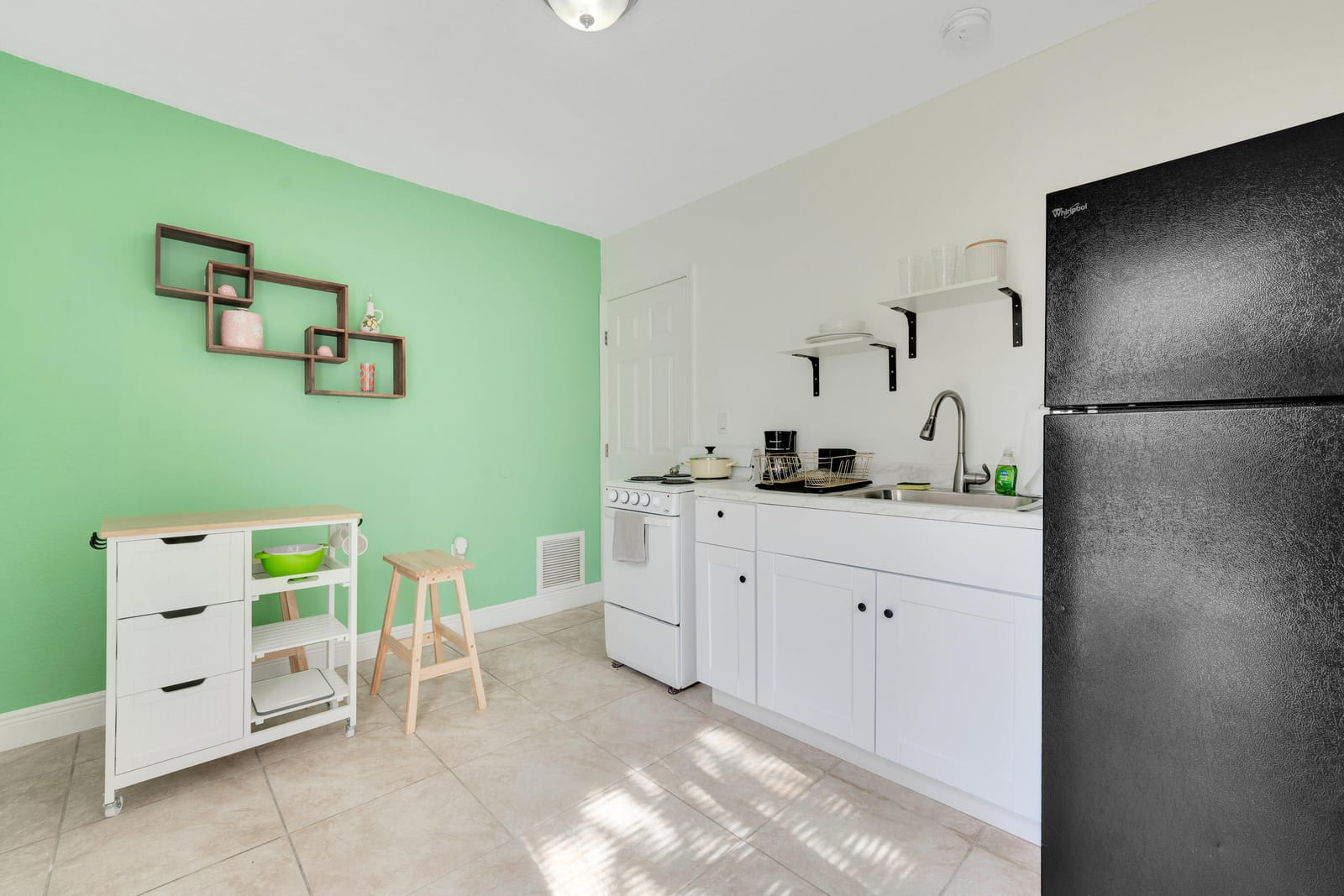 275 NW 81st Street, Miami, FL 33150 photo 23