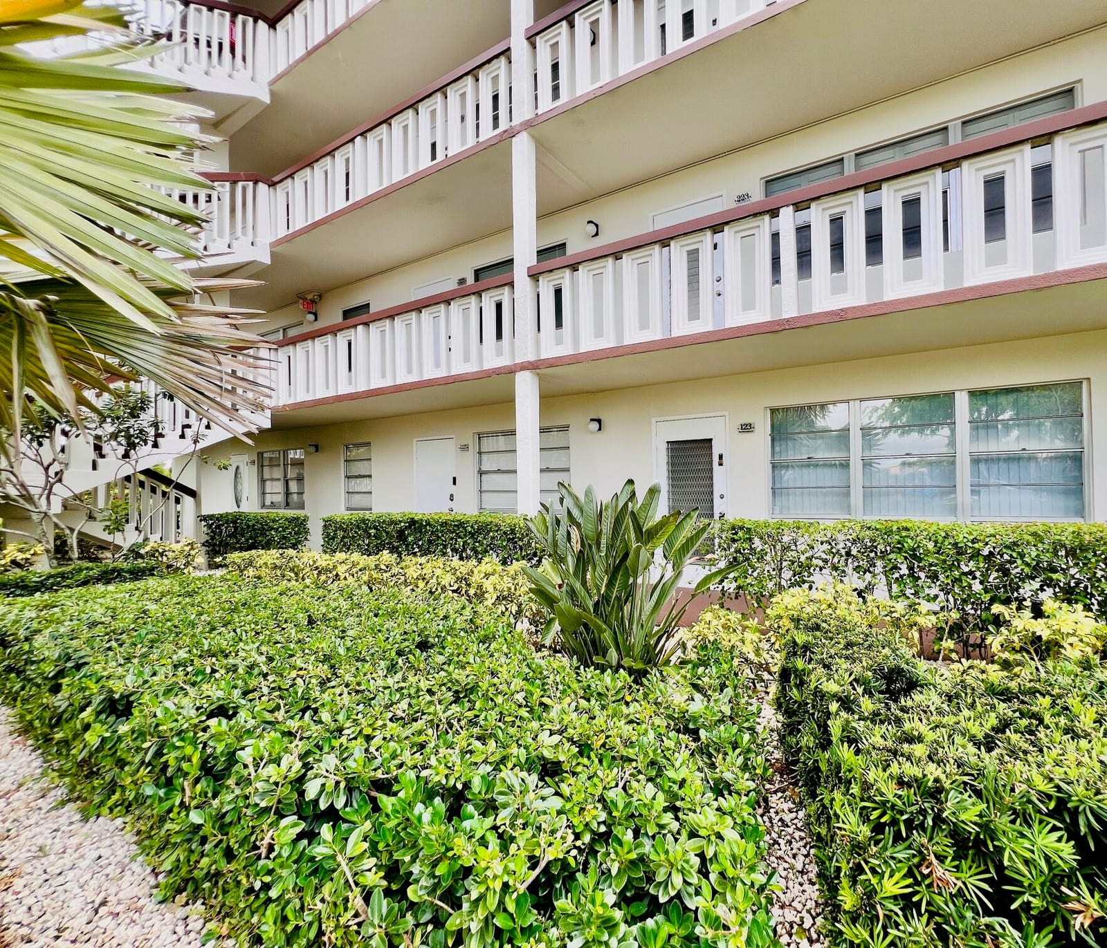 123 Southampton B, West Palm Beach, FL 33417