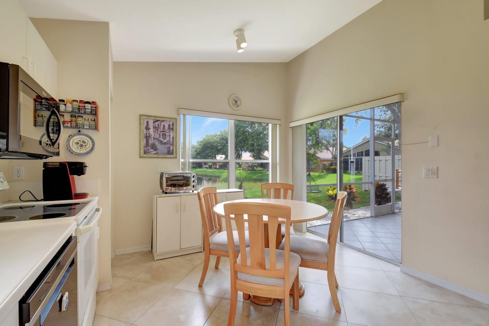 7359 Lugano Drive, Boynton Beach, FL 33437 photo 11