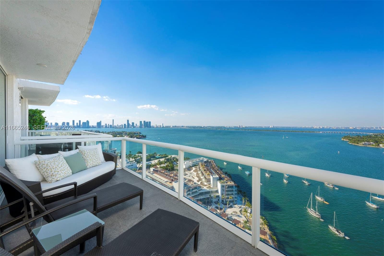 10 Venetian Way PH 2/3, Miami Beach, FL 33139