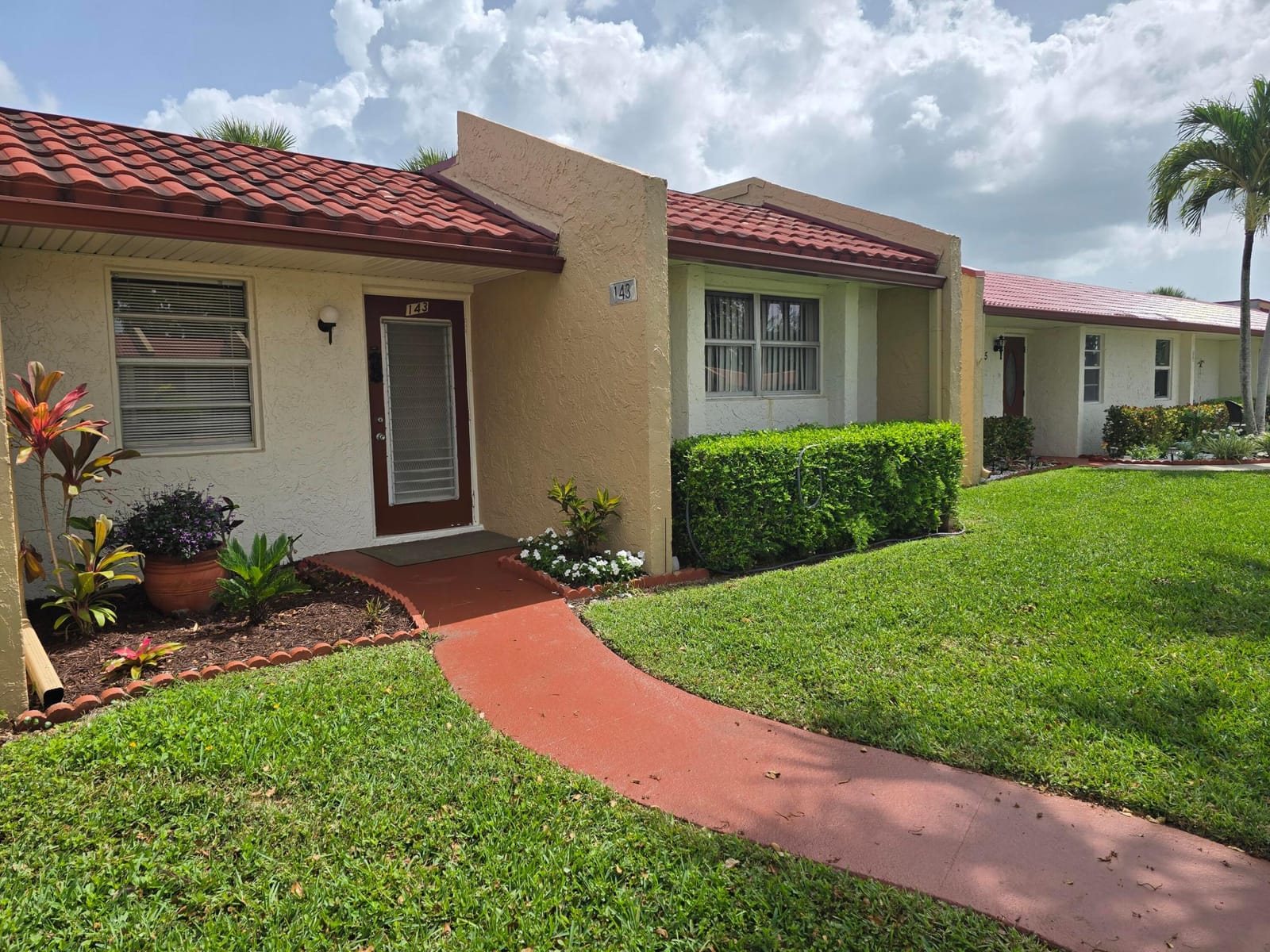 143 Lake Barbara Drive, West Palm Beach, FL 33411