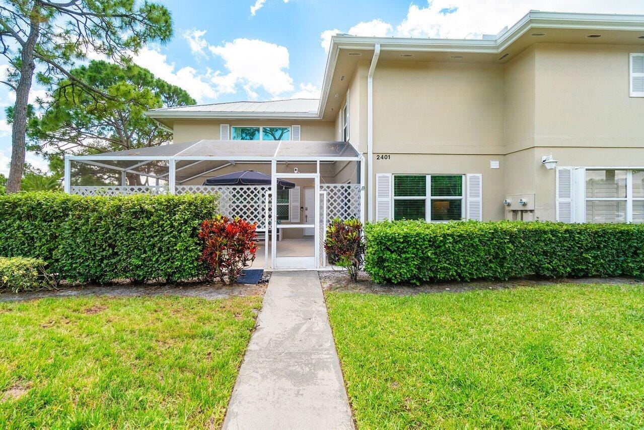 2401 SW Danbury Lane, Palm City, FL 34990 photo 4