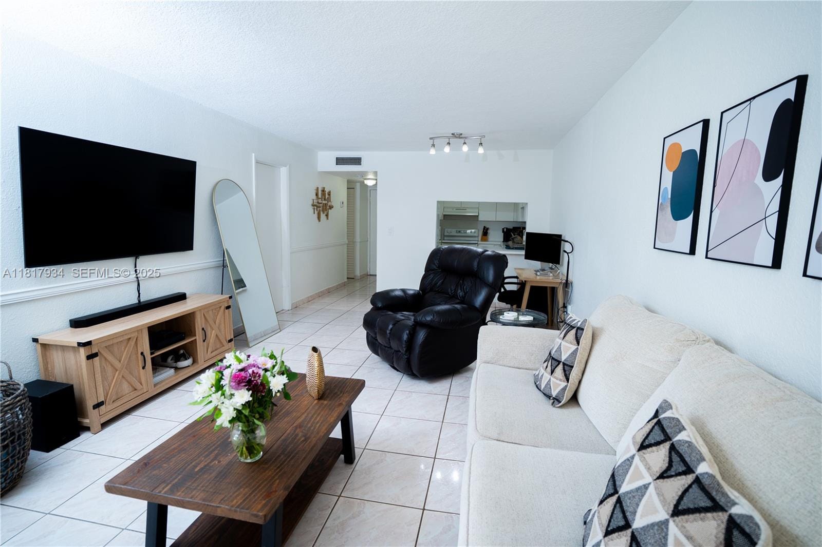 1900 W 68th Street C102, Hialeah, FL 33014 photo 3