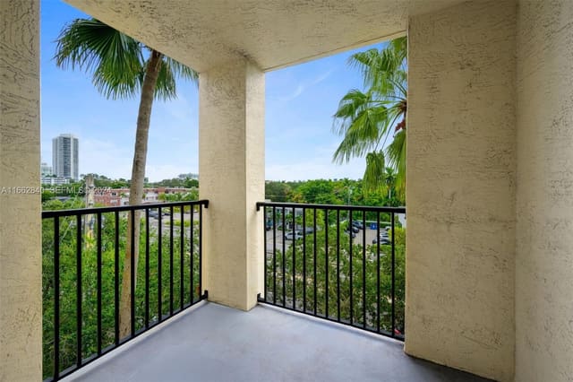 520 SE 5th Avenue 1303, sold in Las Olas By The River, Fort Lauderdale, FL