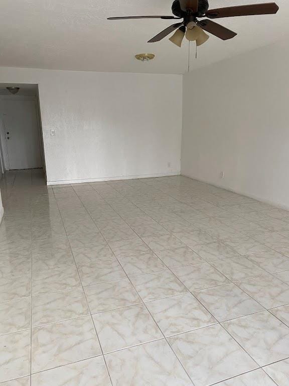 2841 Somerset Drive 103 — photo 8