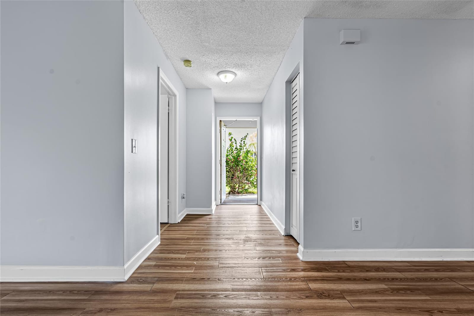 200 Crosswinds Drive D1 — photo 9