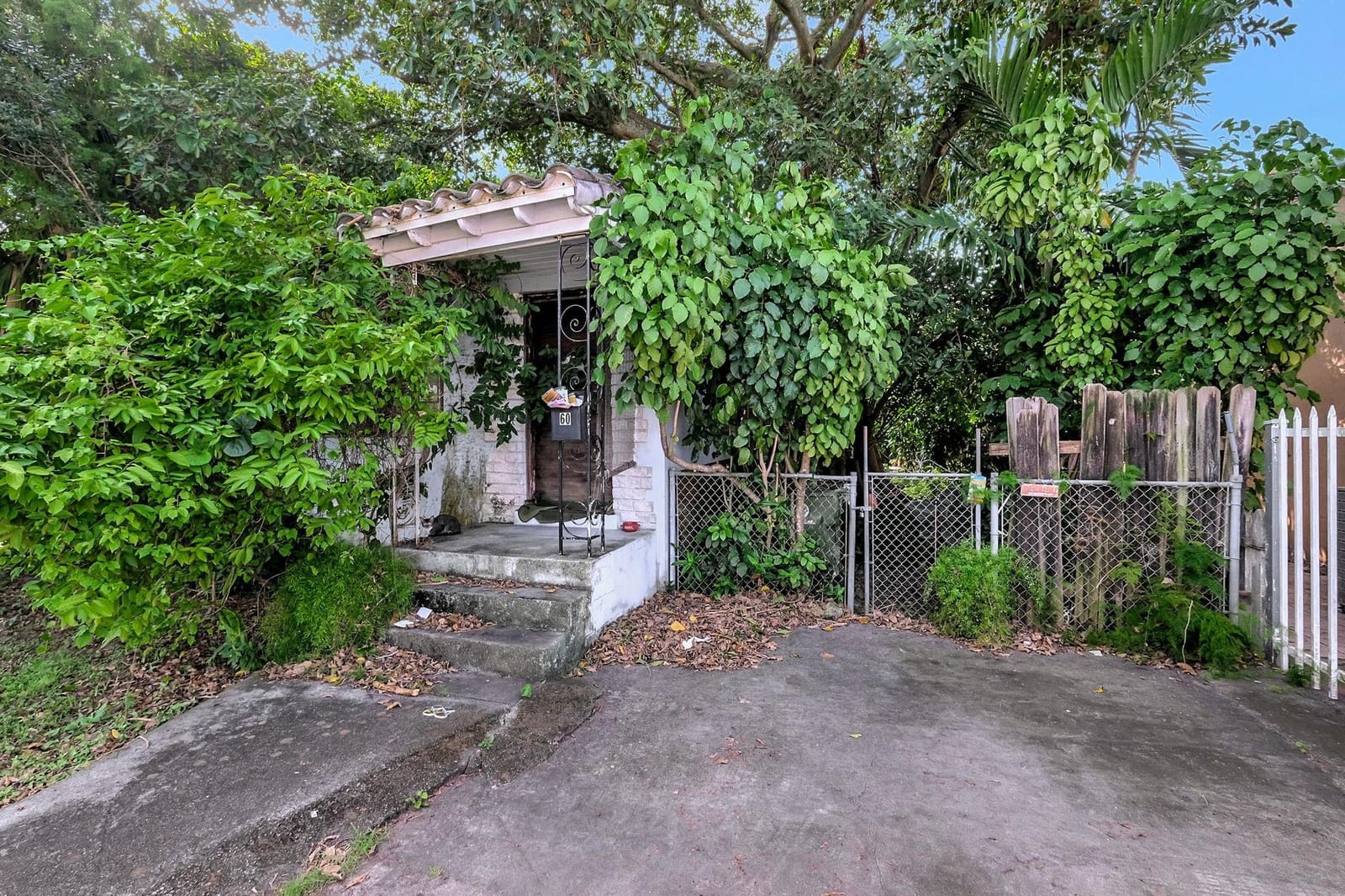 60 E 14th Street, Hialeah, FL 33010