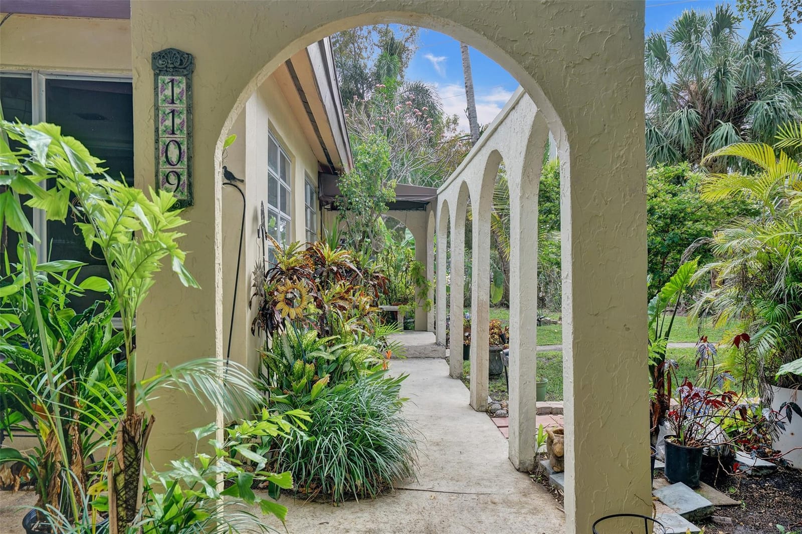 1109 NE 16th Place, Fort Lauderdale, FL 33305 photo 6