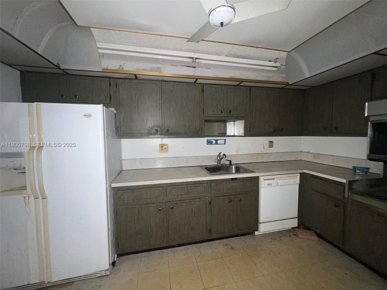 1470 NE 125th Terrace 810, North Miami, FL 33161 photo 6