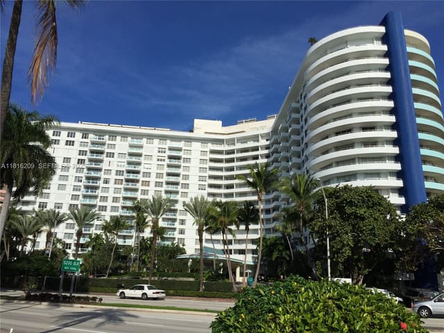 5161 Collins Avenue 216, Miami Beach, FL 33140