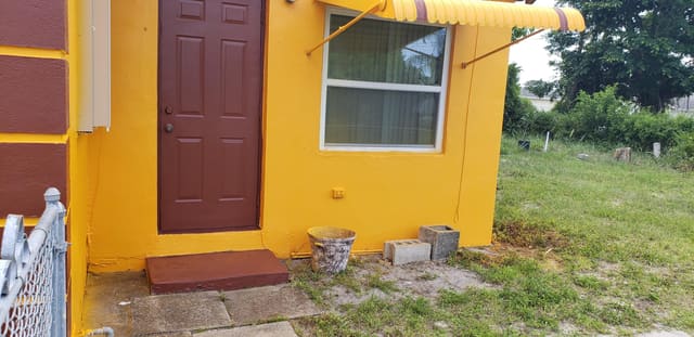 1448 W 31st Street, Riviera Beach, FL 33404