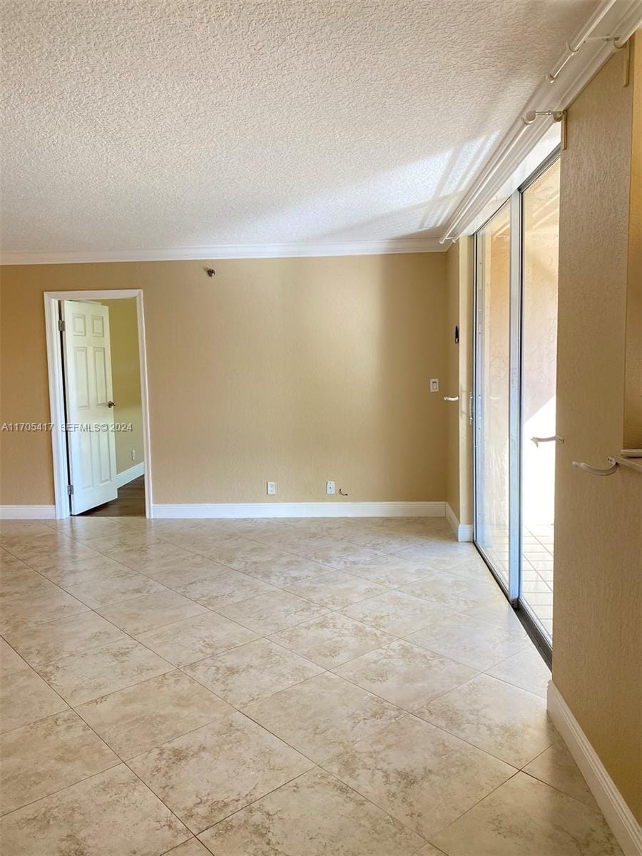 3100 W Rolling Hills Circle 407, Davie, FL 33328 photo 11