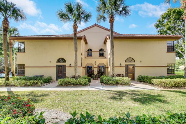 5115 Europa Drive E, Boynton Beach, FL 33437