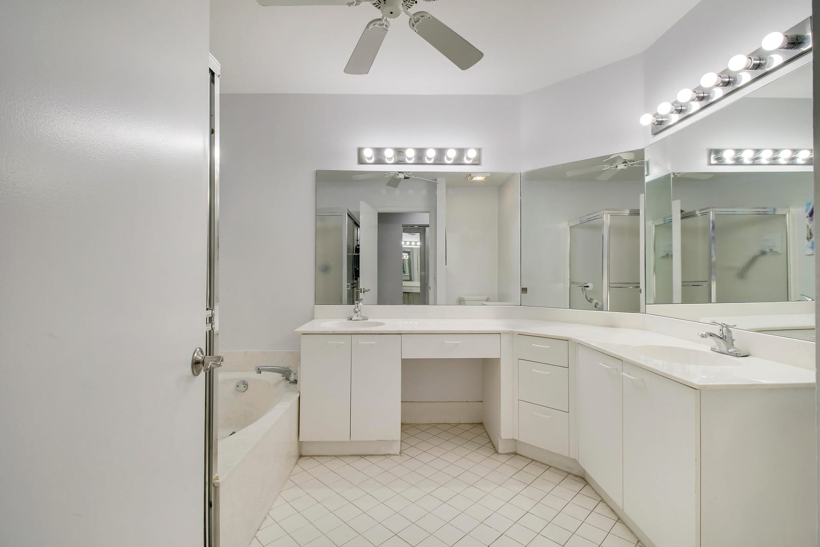 5115 Europa Drive E, Boynton Beach, FL 33437 photo 12