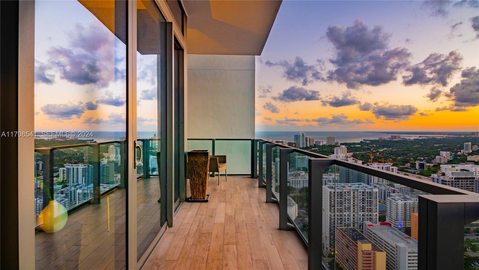 88 SW 7th Street 4106, Miami, FL 33130