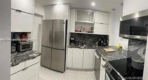 1801 S Ocean Drive 1040, sold in Imperial Towers North Con, Hallandale Beach, FL