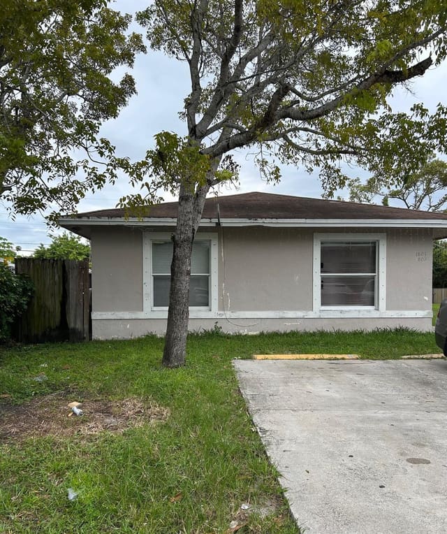 1801-1803 44th Terrace, sold in Rock Hill Sec, Fort Lauderdale, FL