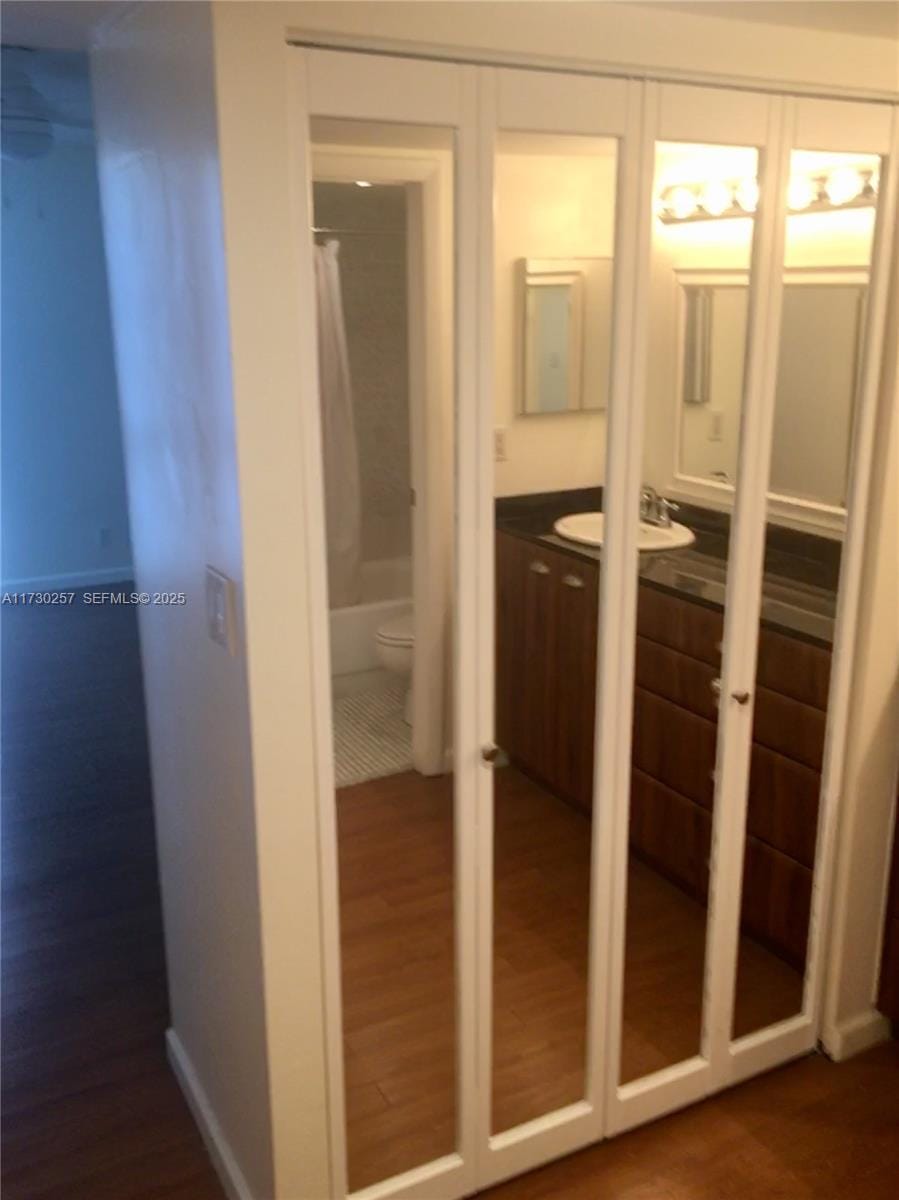 3101 N Country Club Drive 306, Aventura, FL 33180 photo 28