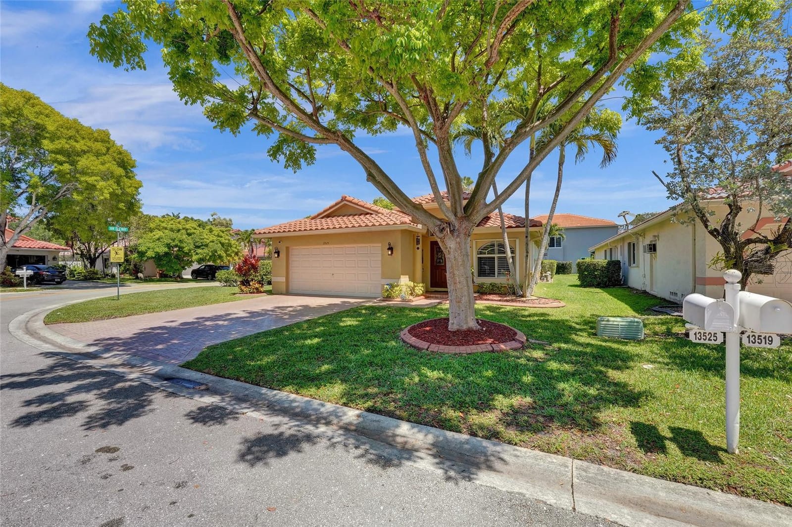 13525 NW 7th Street, Plantation, FL 33325 photo 2