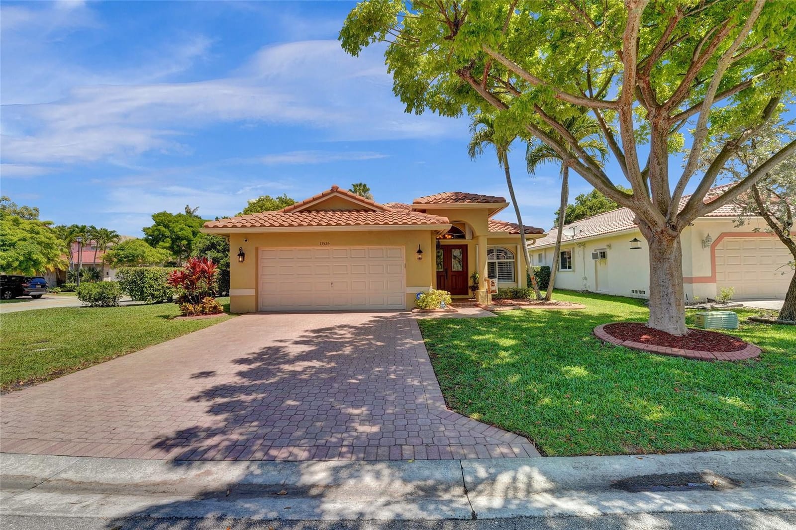 13525 NW 7th Street, Plantation, FL 33325 photo 3
