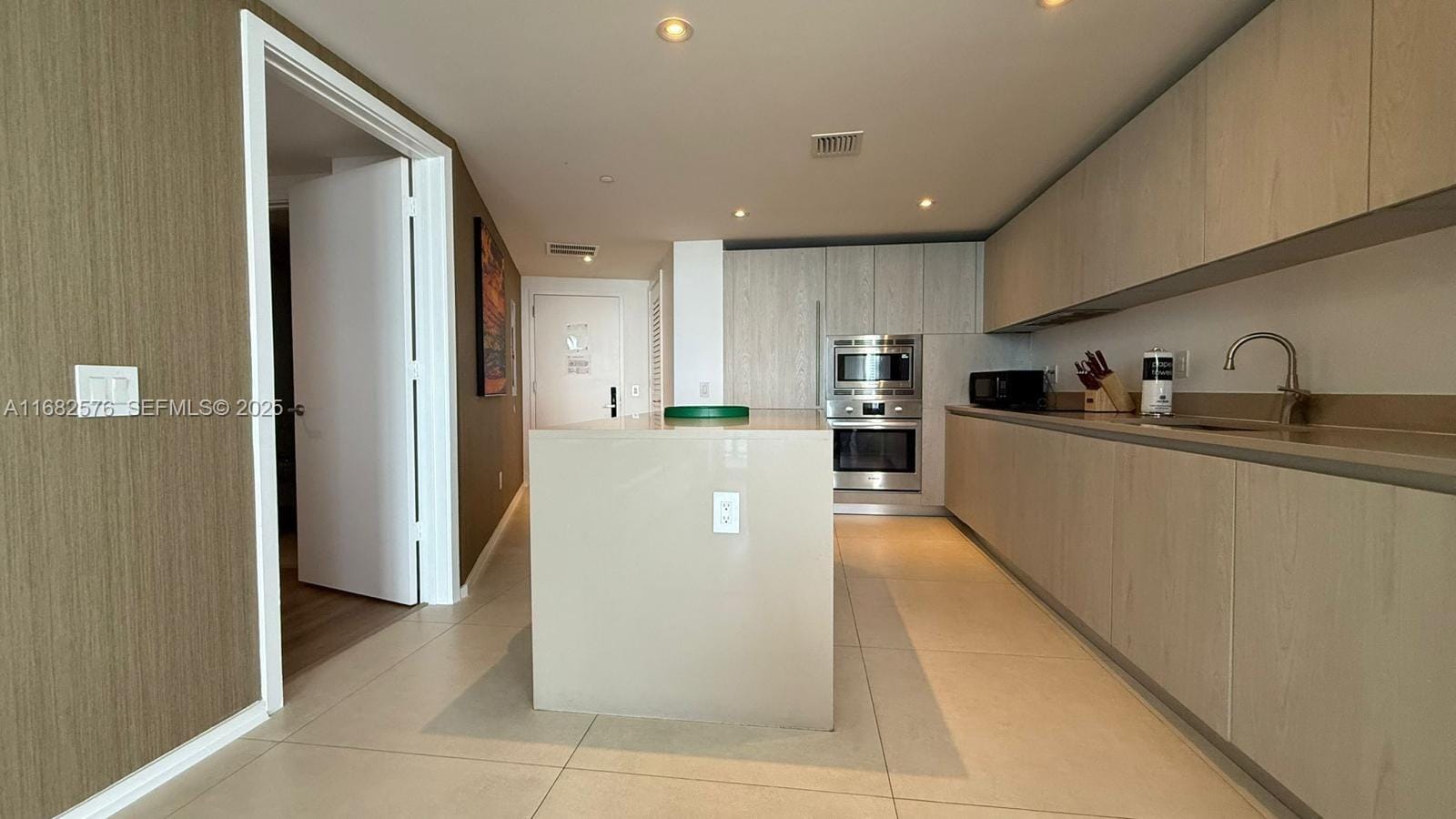 4111 S Ocean Drive 1512, Hollywood, FL 33019 photo 24