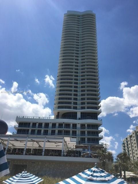 4111 S Ocean Drive 1512 — photo 10