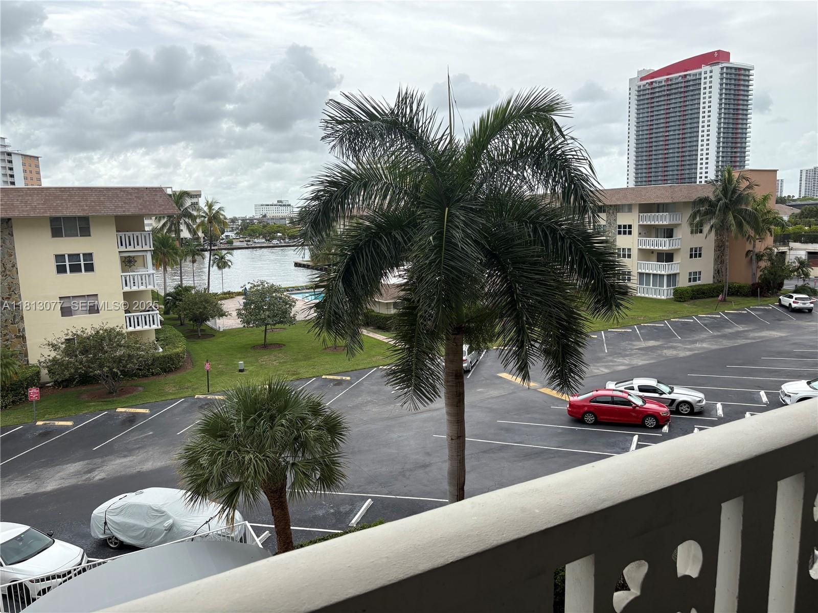 1893 S Ocean Drive 403, Hallandale Beach, FL 33009 photo 4