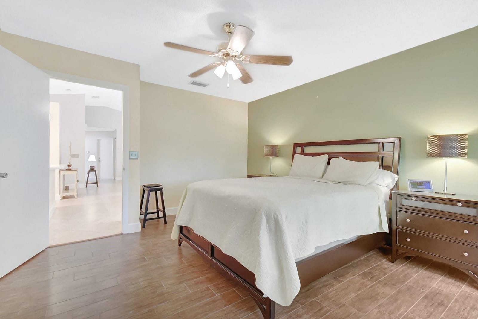 134 E Riverbend Drive, Sunrise, FL 33326 photo 23