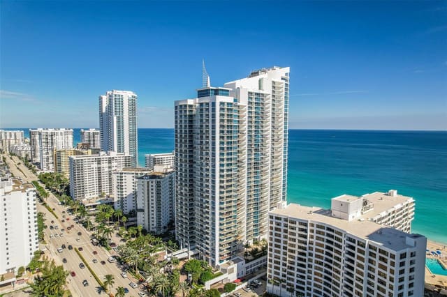 3101 S Ocean Drive 1202, sold in Ocean Palms, Hollywood, FL