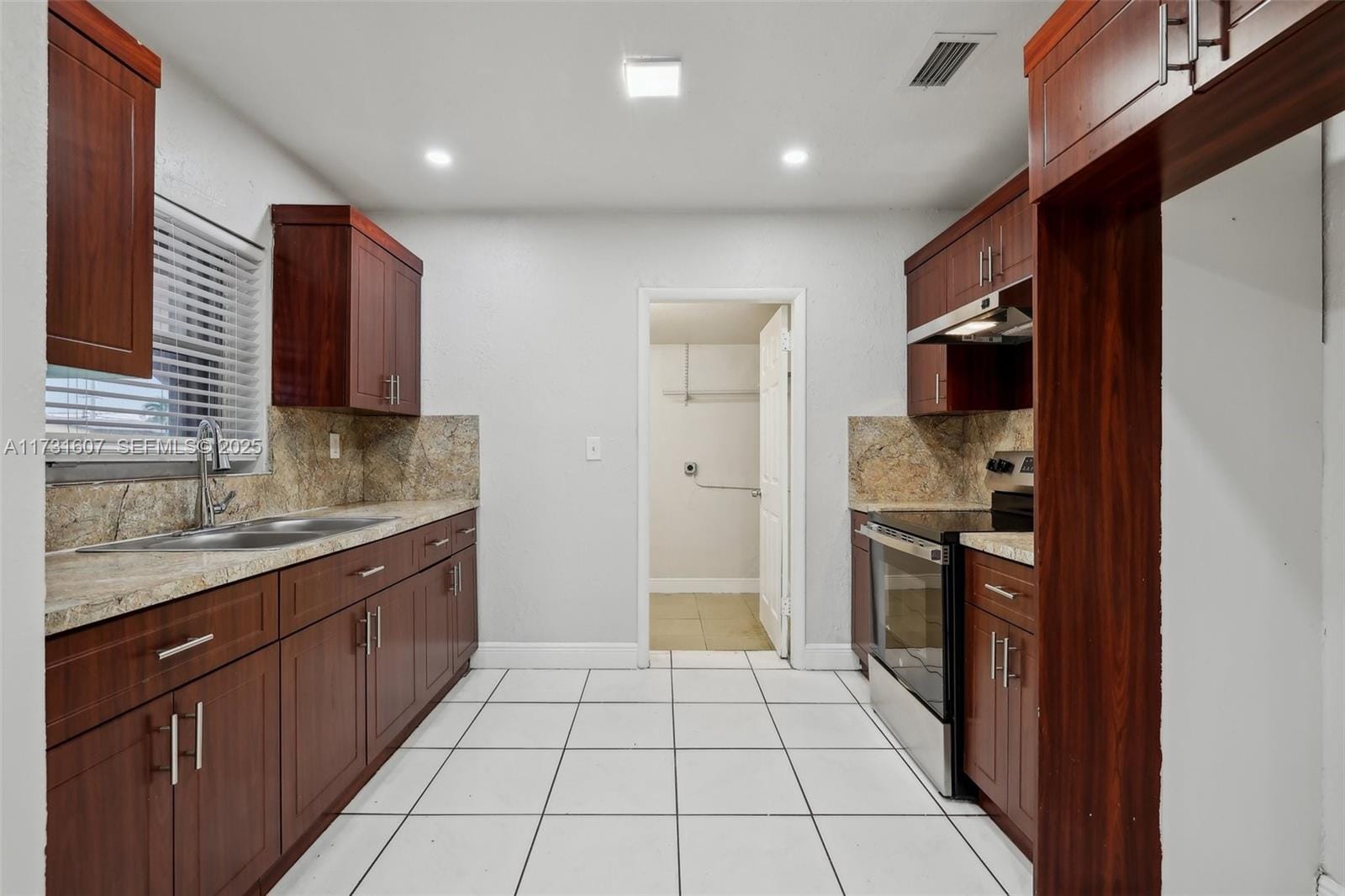 3851 NW 172nd Terrace, Miami Gardens, FL 33055 photo 8