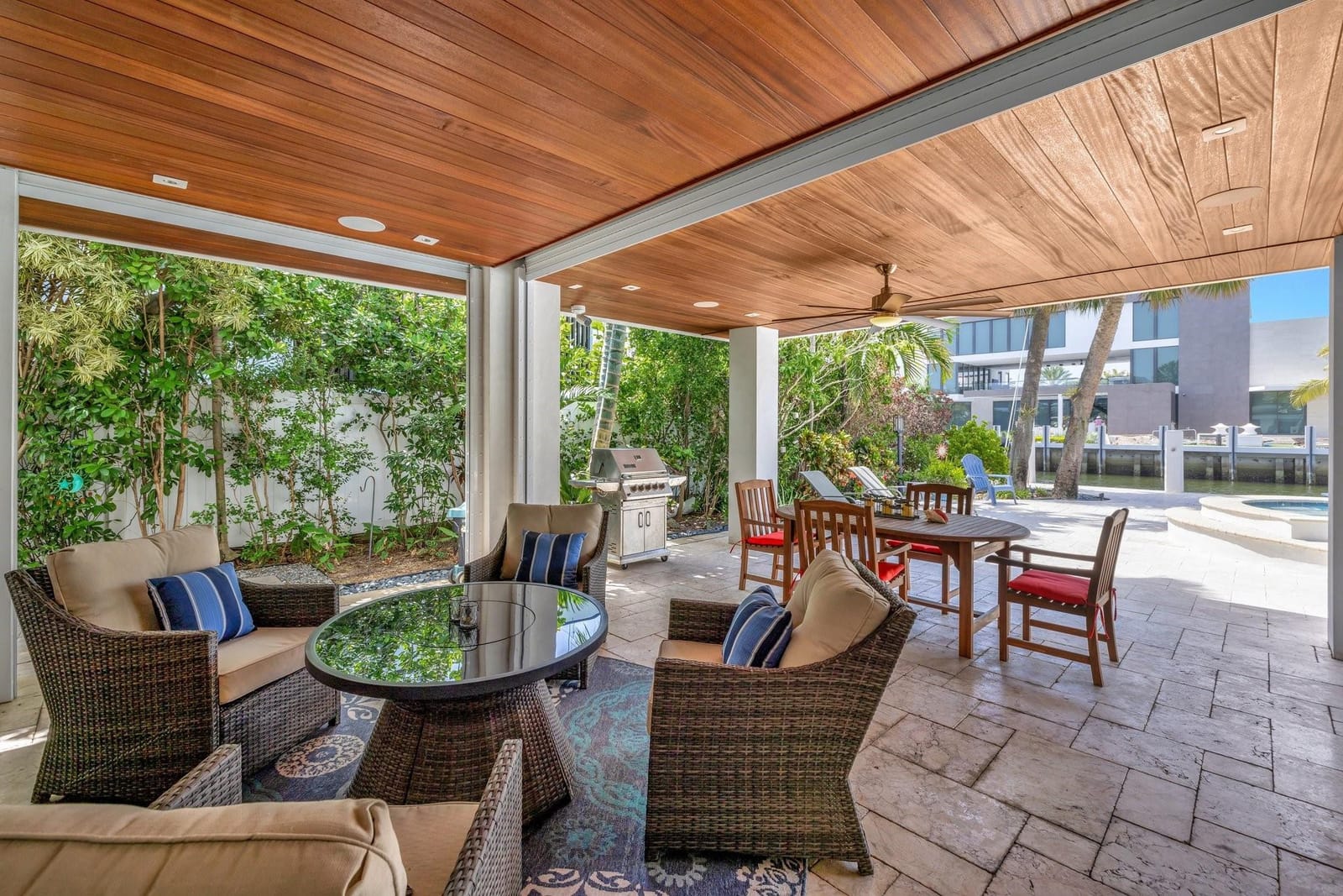 2632 Sea Island Drive — photo 5