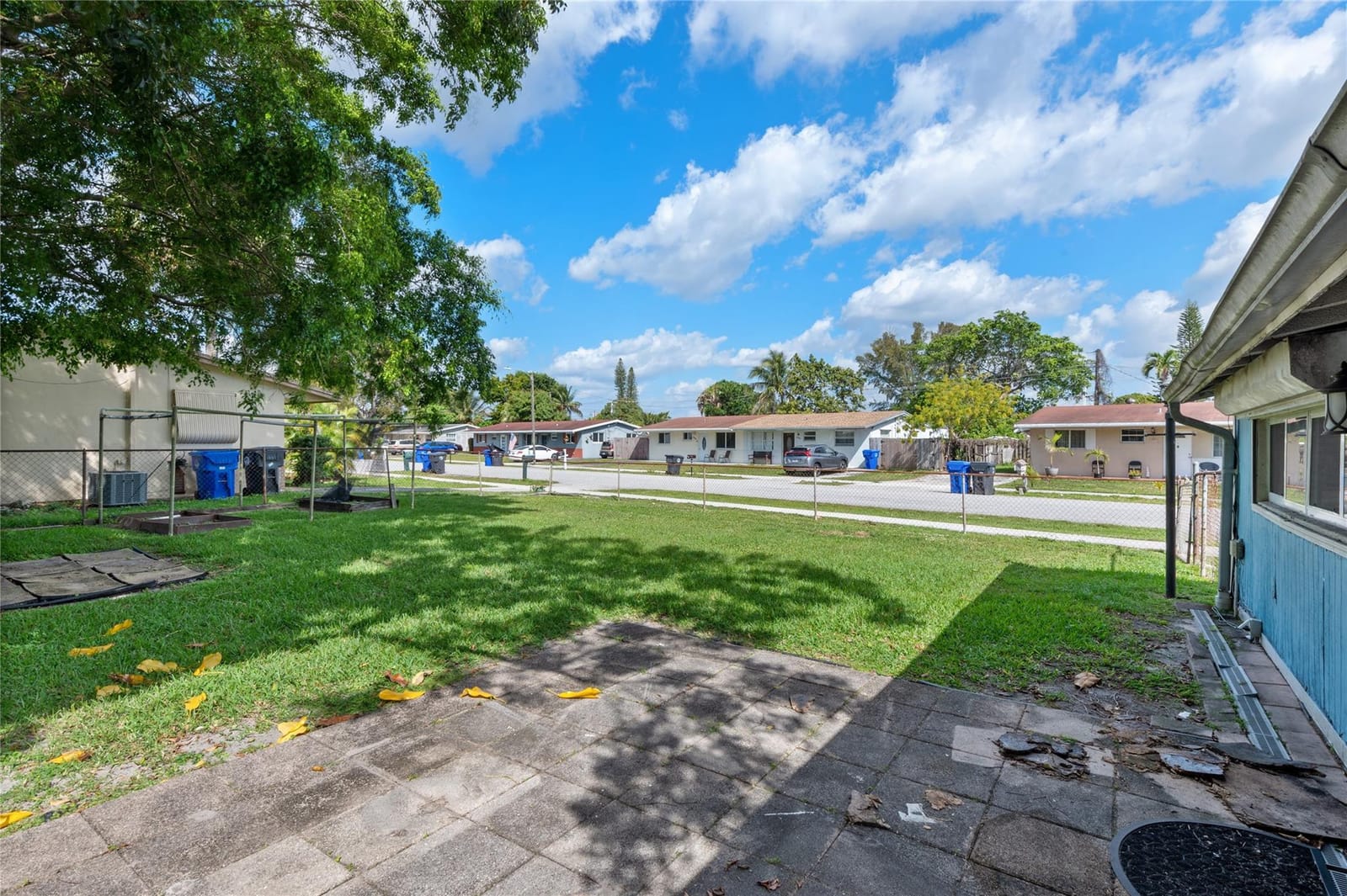 1931 SW 69th Terrace, North Lauderdale, FL 33068 photo 18