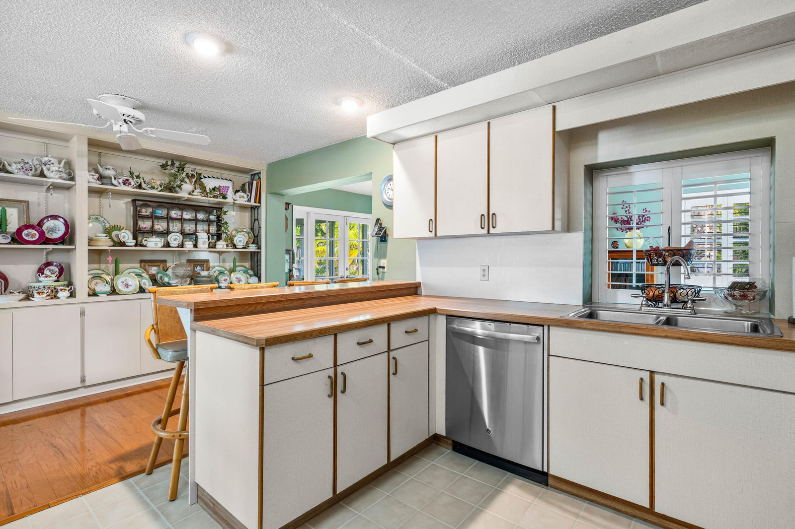 1210 Dolphin Road, Singer Island, FL 33404 photo 14