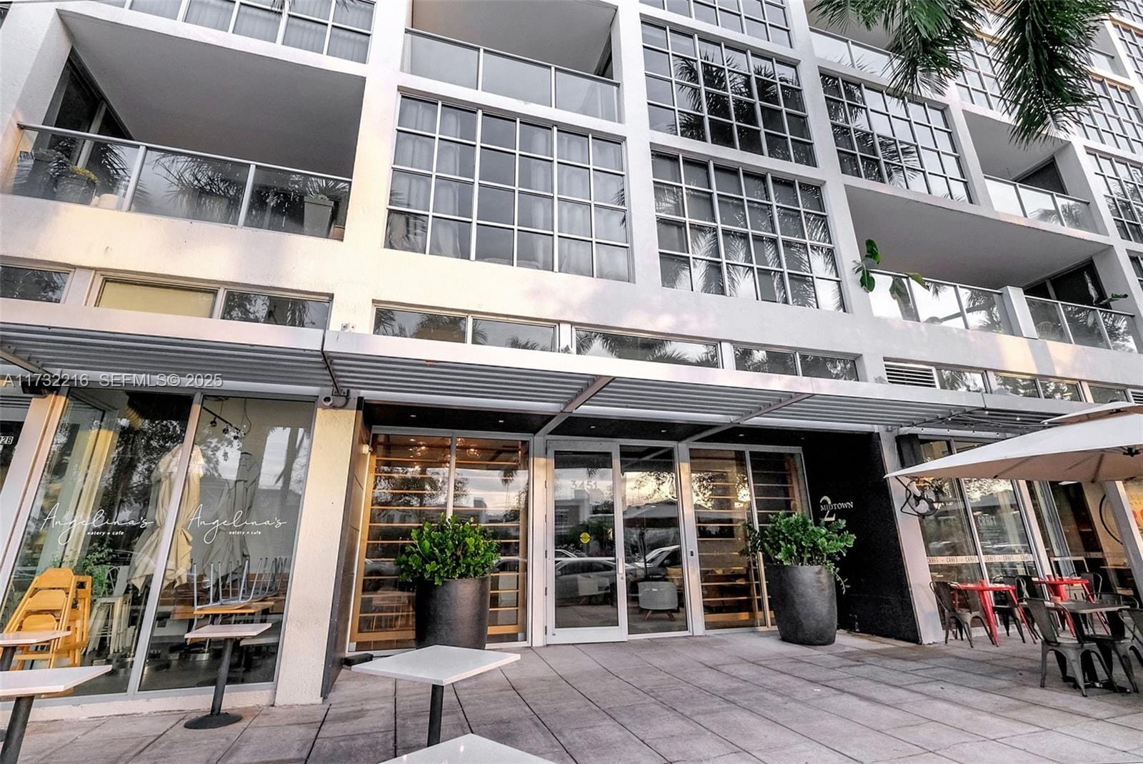 3451 NE 1st Avenue M0507, Miami, FL 33137 photo 2