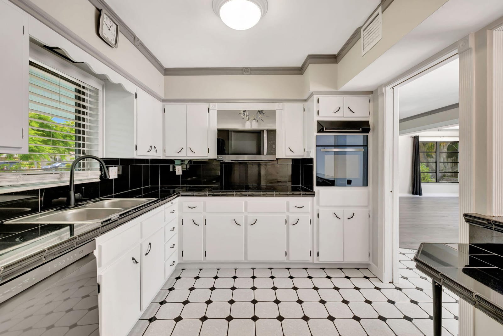 1233 SE 12th Terrace, Deerfield Beach, FL 33441 photo 20